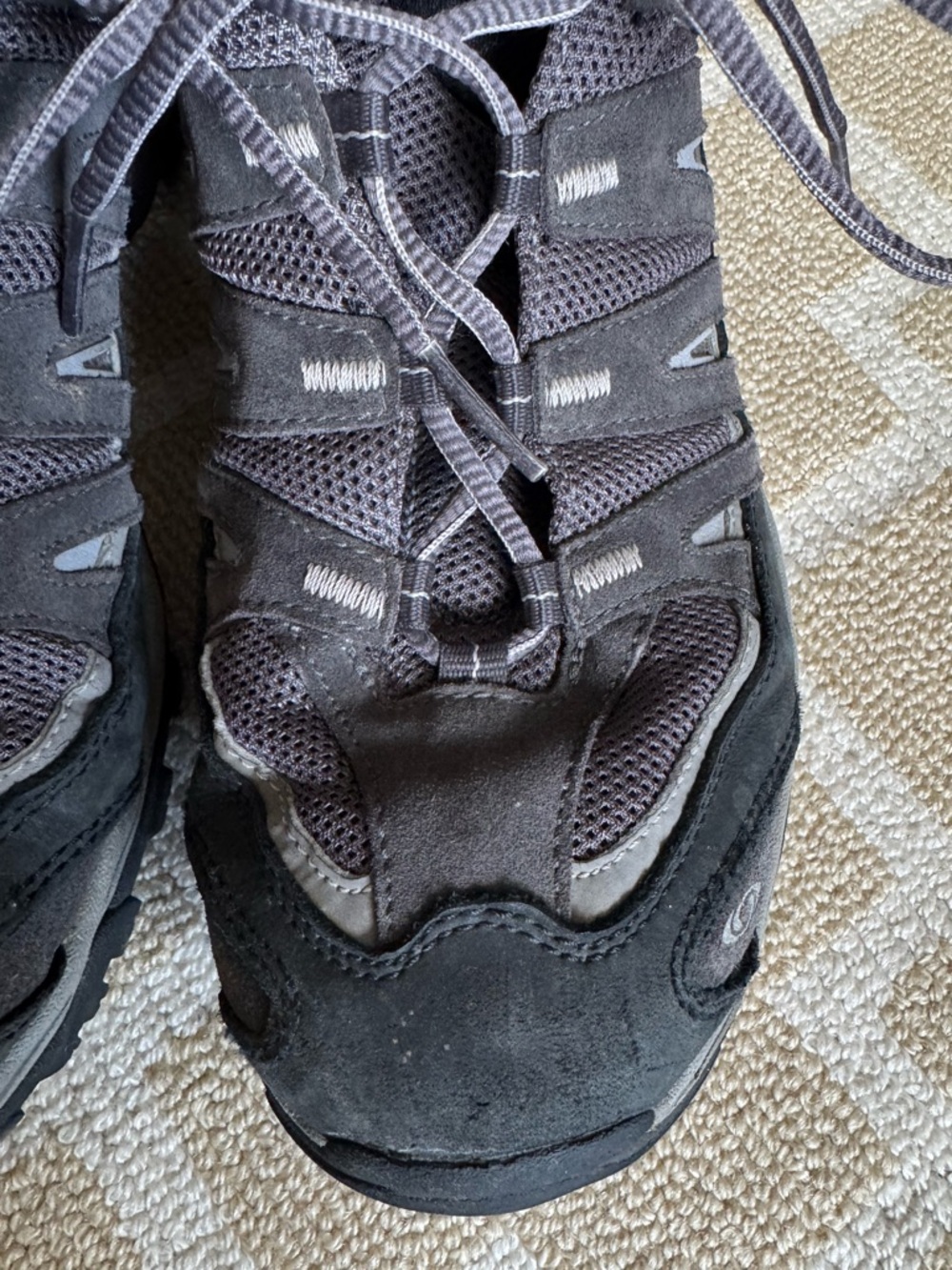 Salomon Contagrip Trail Hiking Shoes Gray Black Low Top Outdoor Sneakers Size 10 - Picture 16 of 17